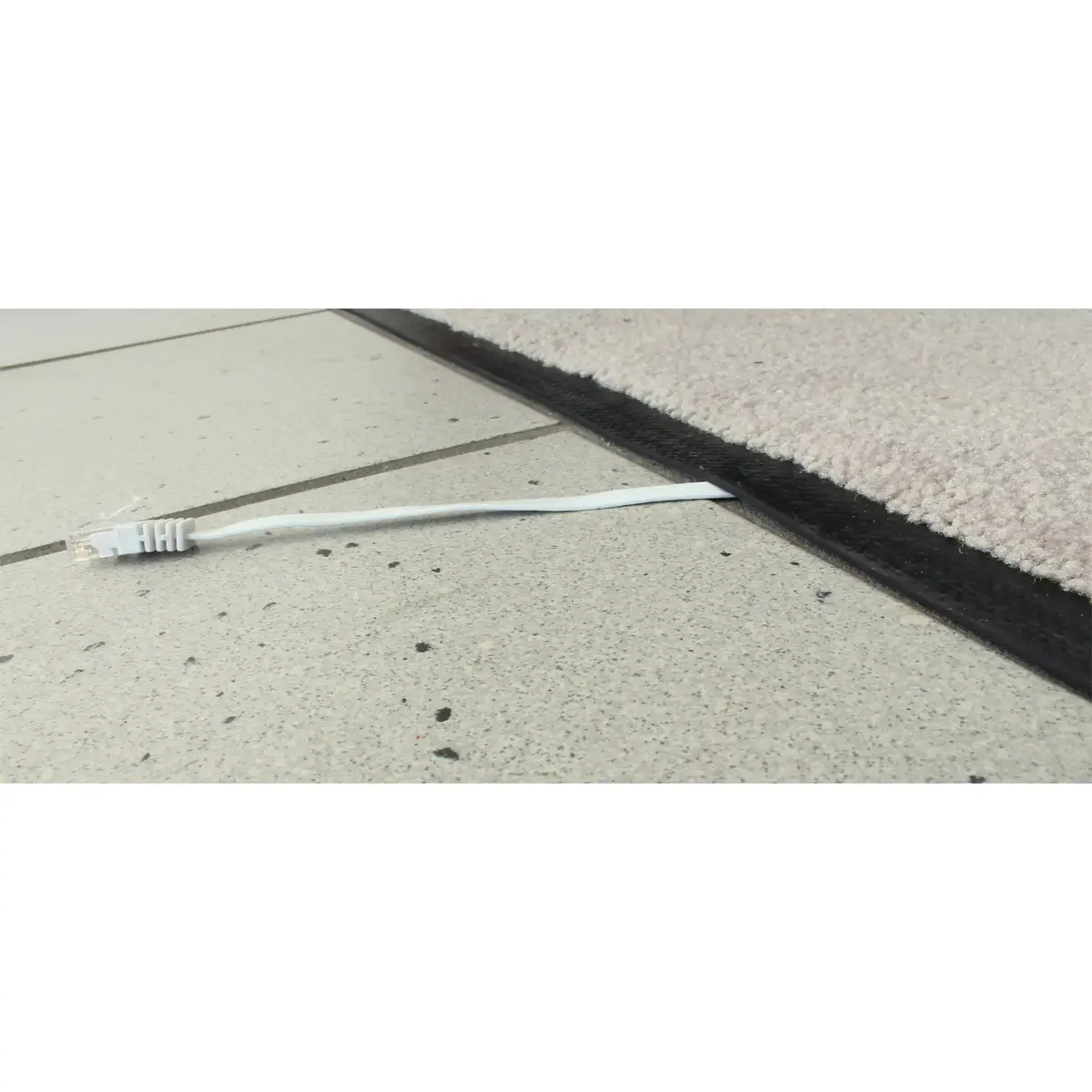 InLine 71602W networking cable 71602W Photo 2