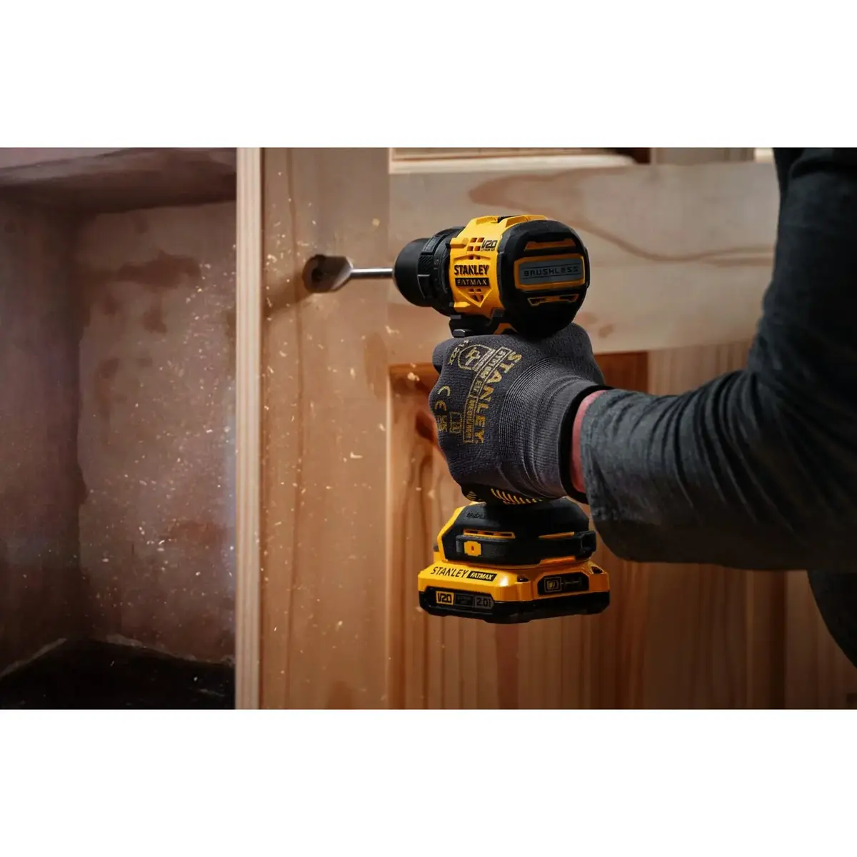 Stanley SFMCD714D1T-QW Cordless Drill/Driver Photo 4