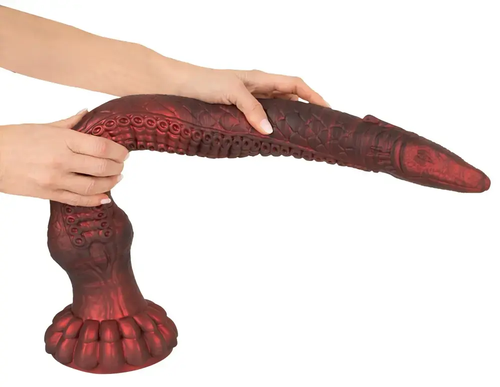 Beasty Cocks The Enormous Eel Silicone Dildo Photo 10