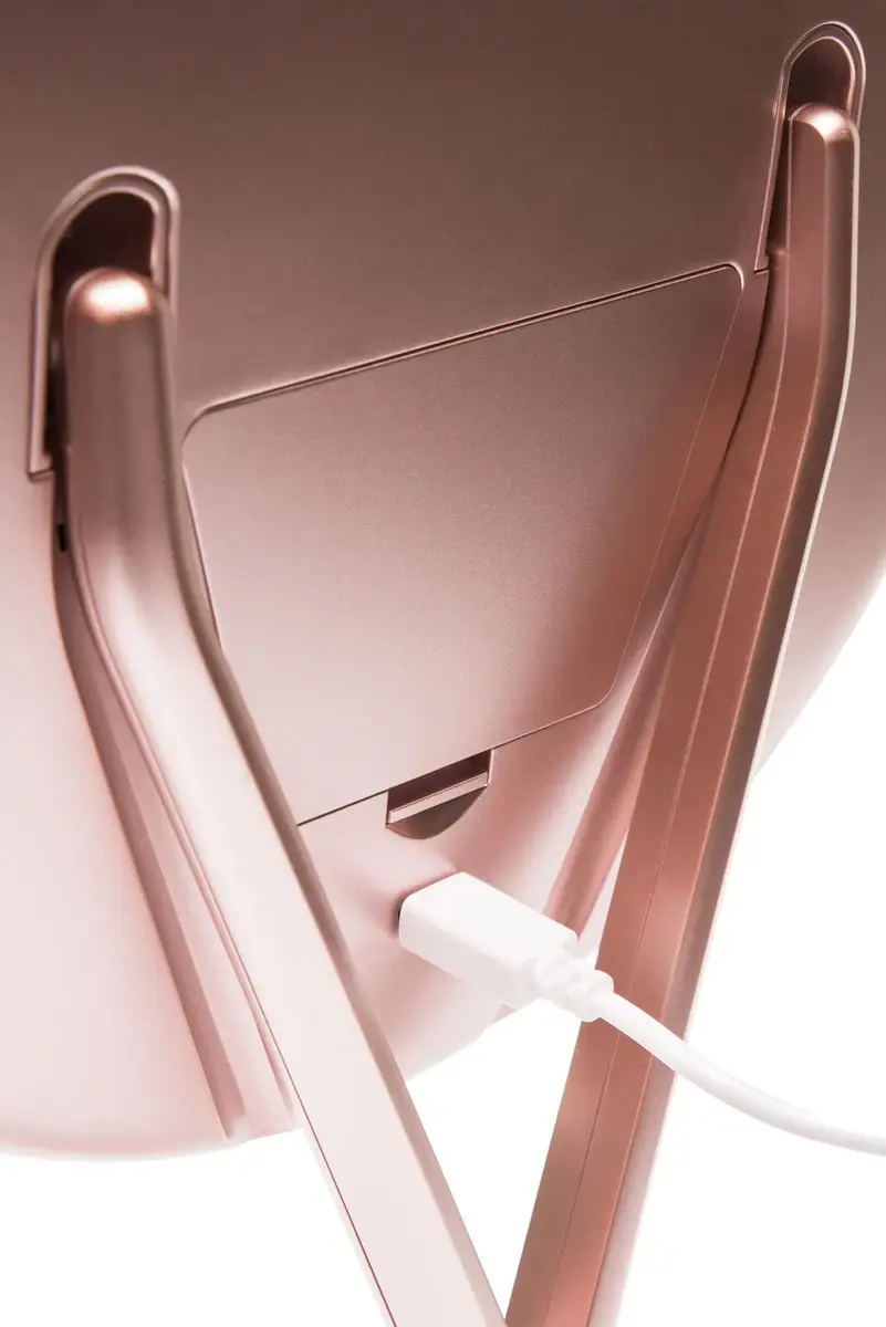 RIO MMCO-EU/1,4 Freestanding HD Illuminated Makeup Mirror Photo 3