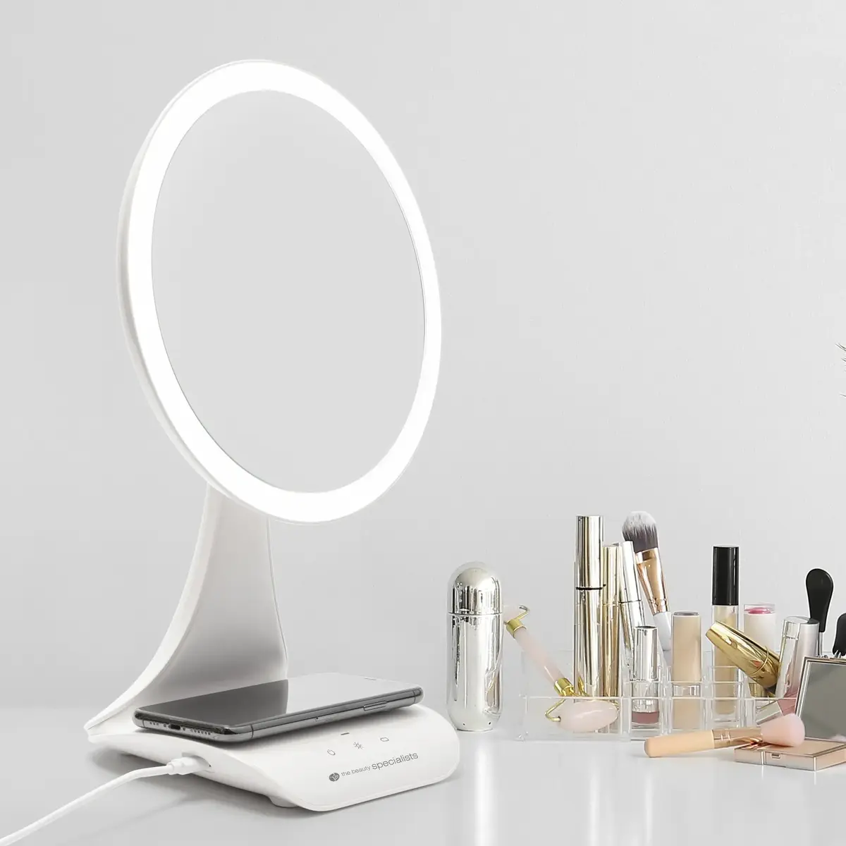 Rio MMWC Freestanding Round LED Makeup Mirror Photo 4