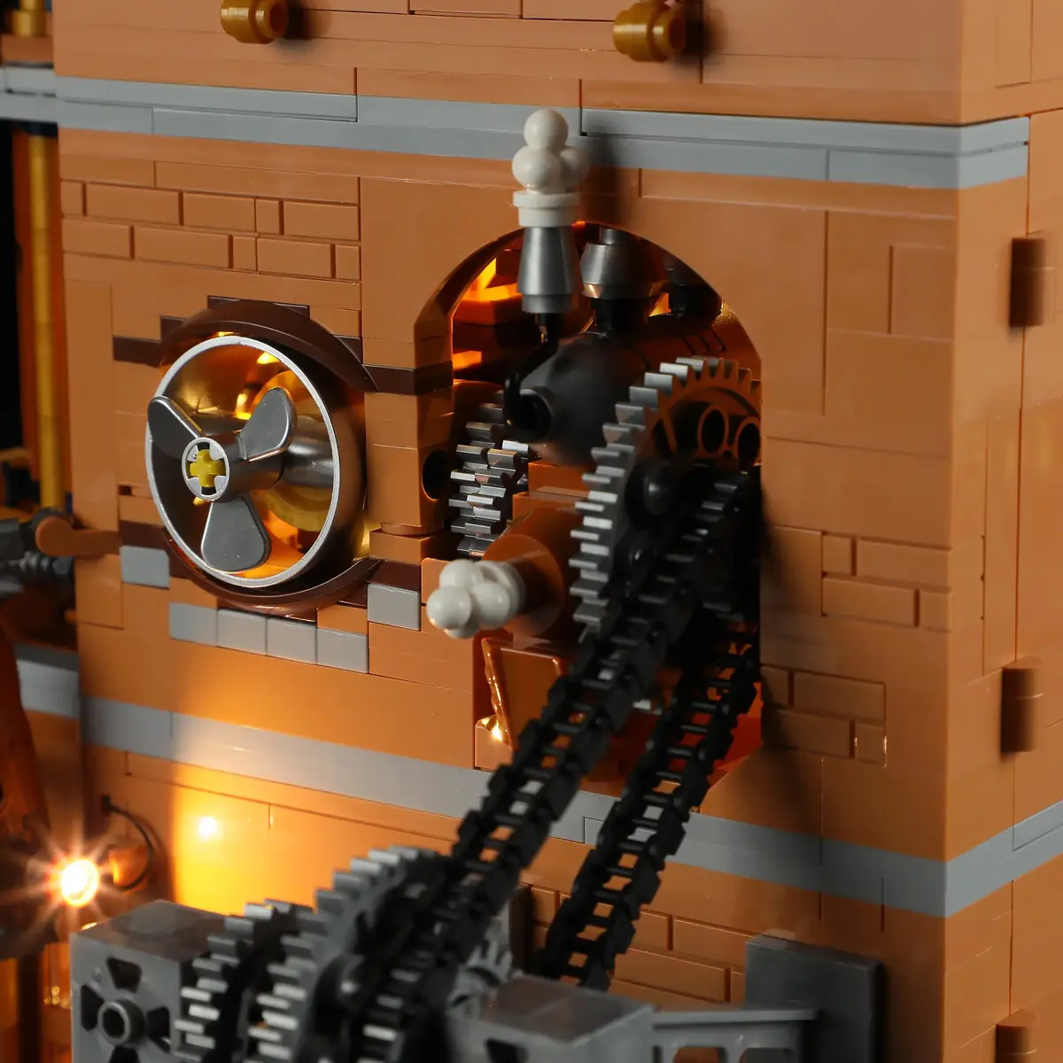 Конструктор Lumibricks Steampunk Flying Club Photo 5
