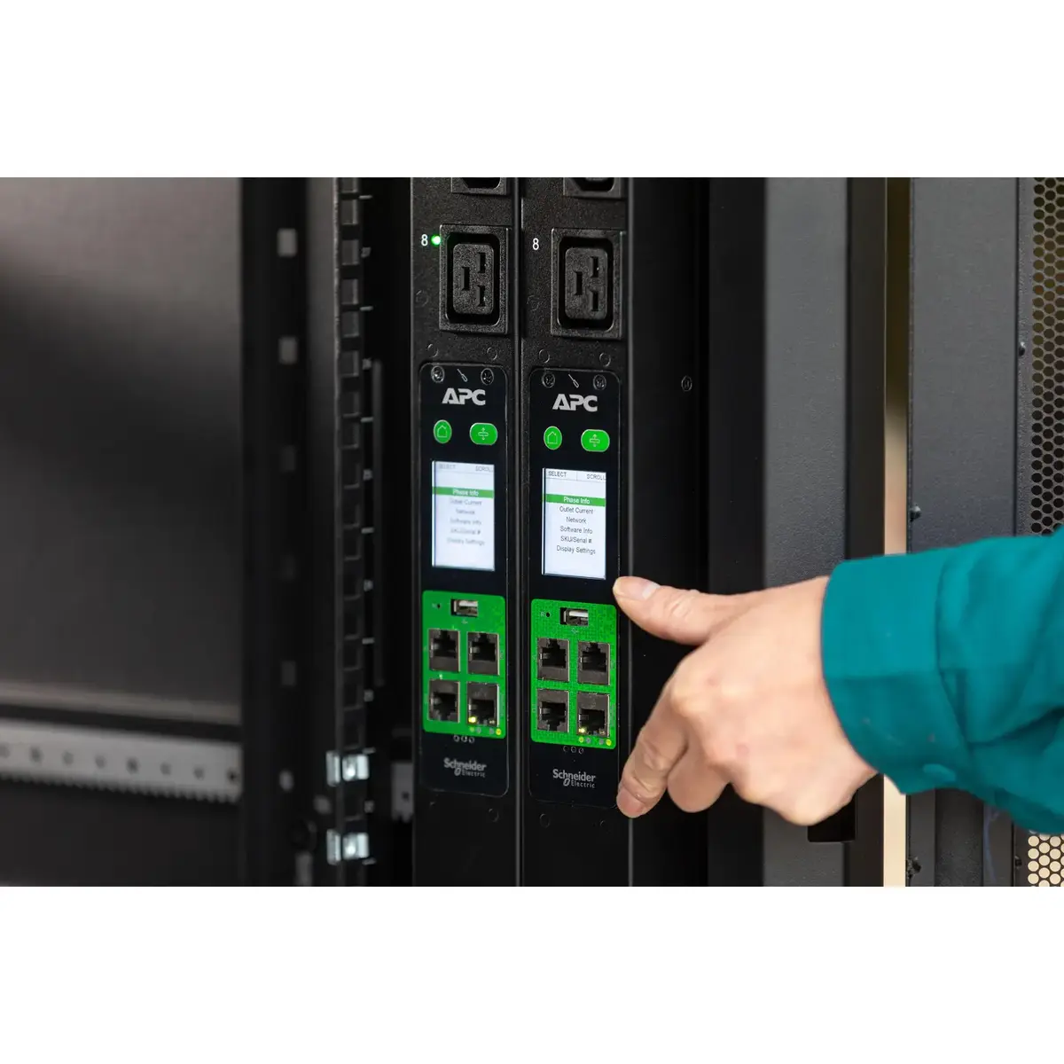 APC Easy Metered PDU EPDU2232M 22kW 3-fāžu 0U Photo 2