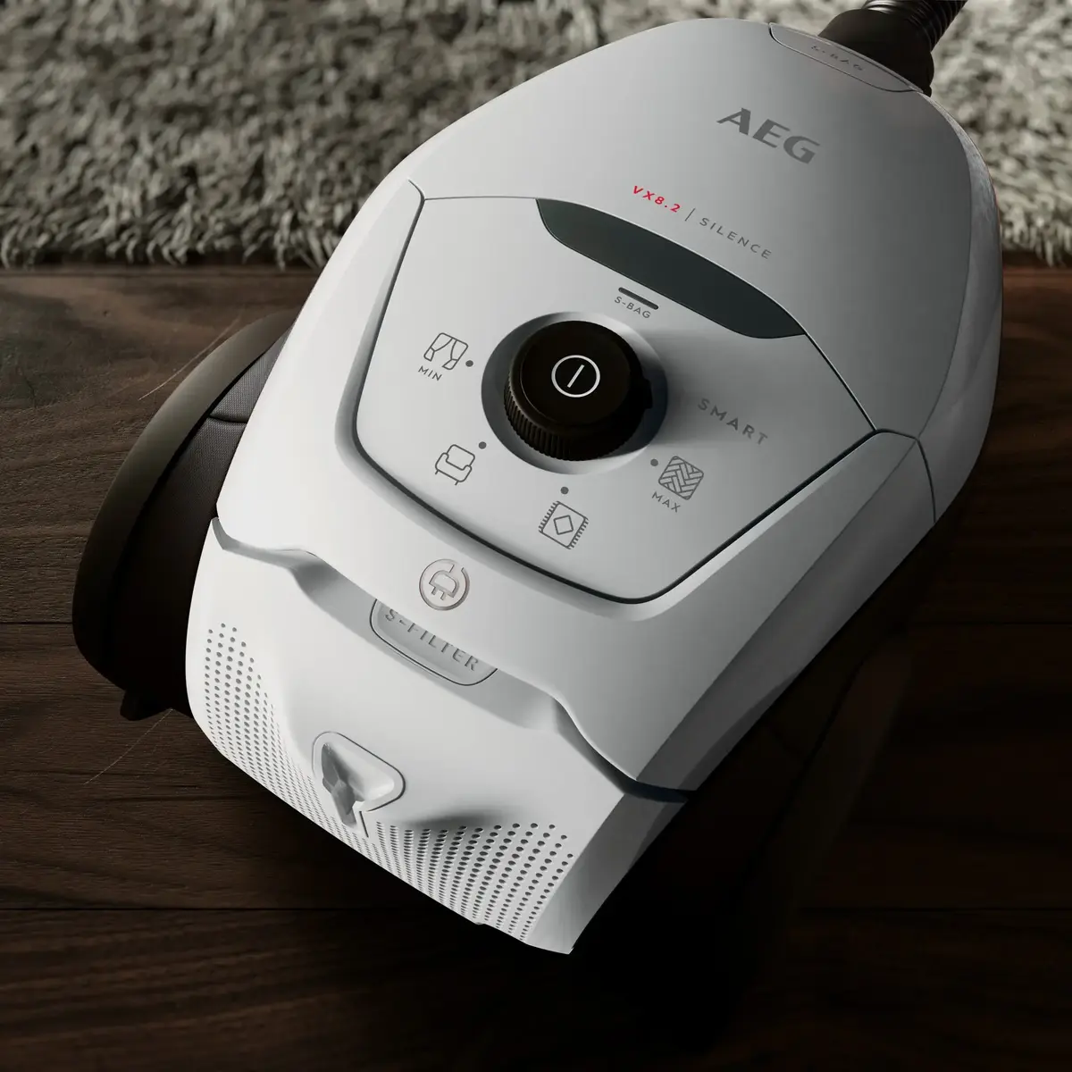 AEG VX82-1-2MG Drum Vacuum Cleaner Photo 3