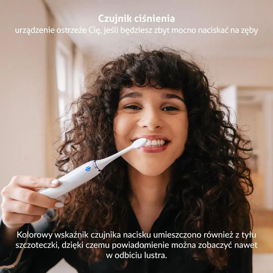 Звуковая зубная щетка TrueLife SonicBrush Clean70 UV Photo 3