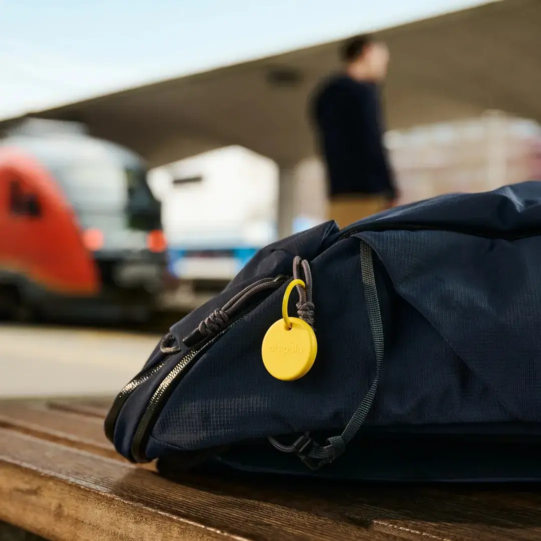 Chipolo ONE Bluetooth Finder Tracker - Blue Photo 4