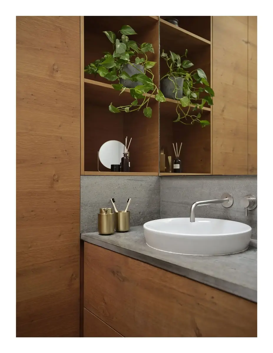 Zone Denmark Ume Soap Dispenser 0.25 L Brass Photo 3