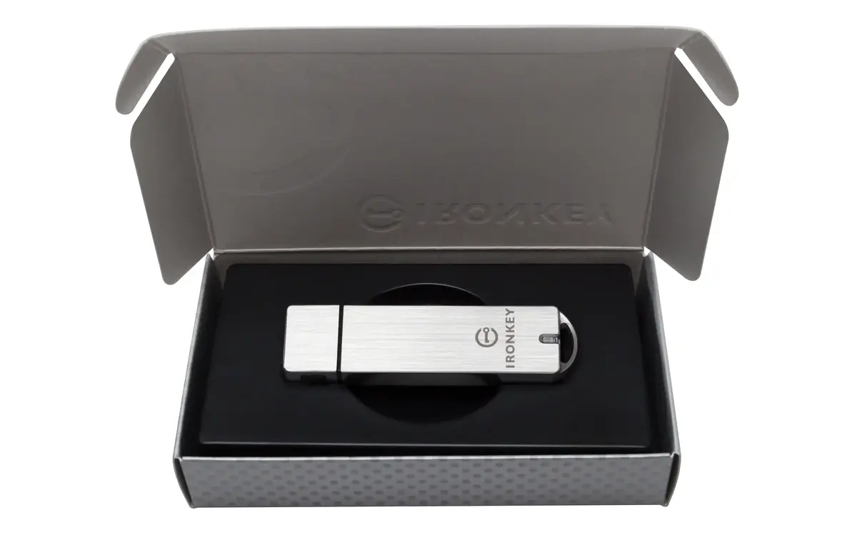 Kingston Technology IronKey S1000 USB flash drive IKS1000B/64GB Photo 8