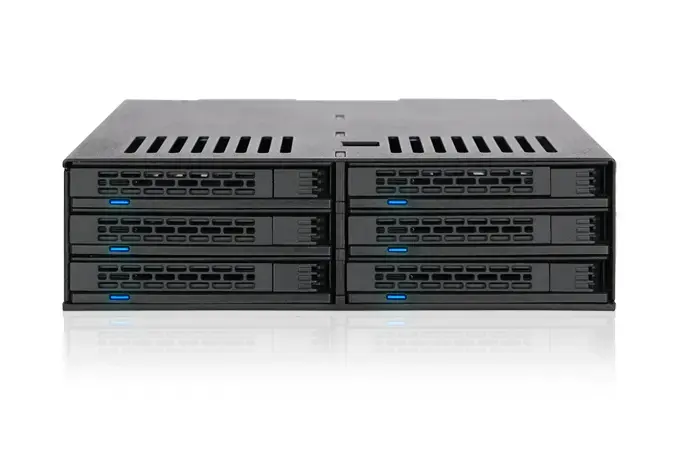 Icy Dock ExpressCage MB326SP-B 6-Bay Disk Enclosure Photo 2