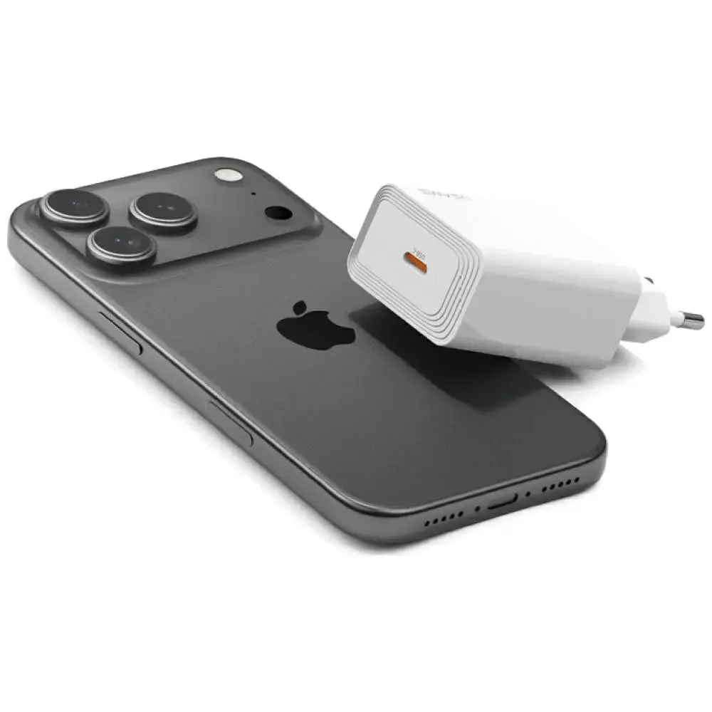 Usams T69 30W USB-C Charger Photo 4