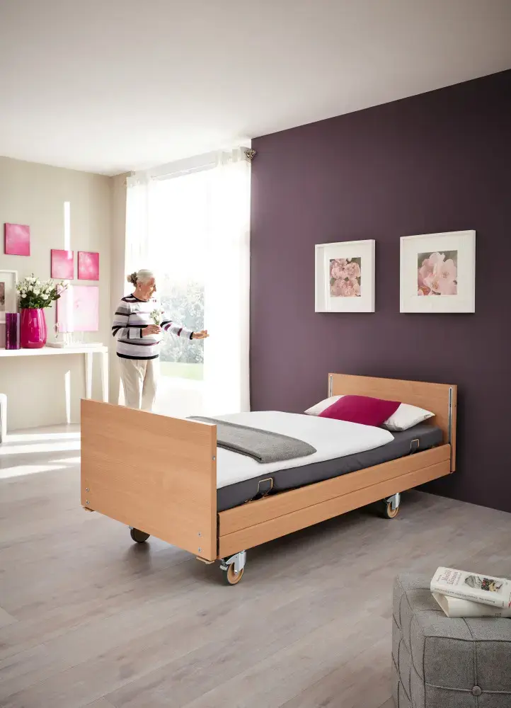 Kid-man WESTFALIA IV Electric Nursing Bed Photo 6
