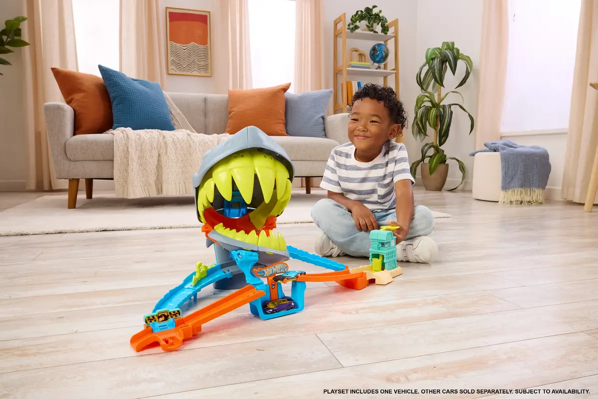 Hot Wheels City Shark Chomp Beach rotaļu komplekts Photo 2