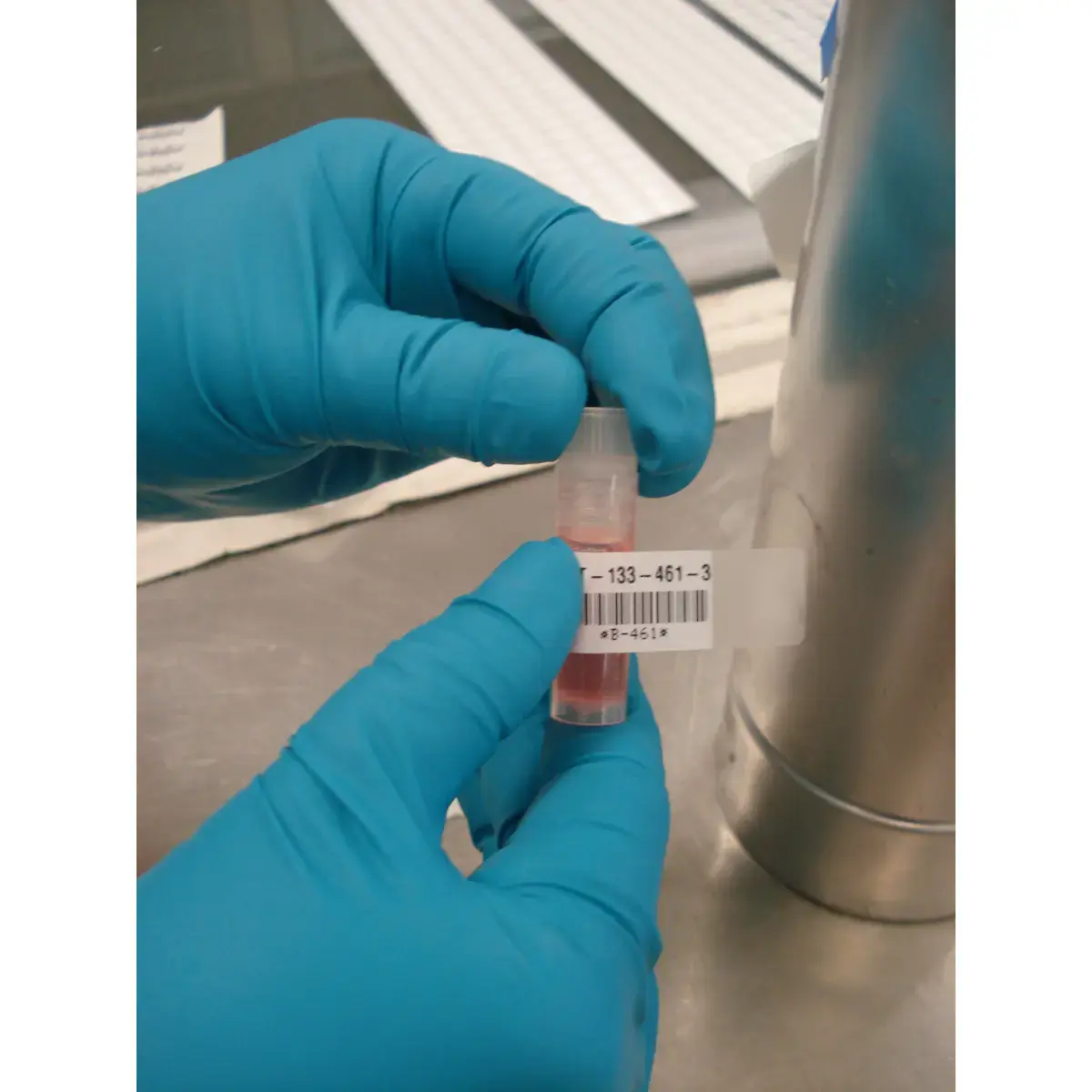 Brady B33-133-461 printer label B33-133-461 Photo 3