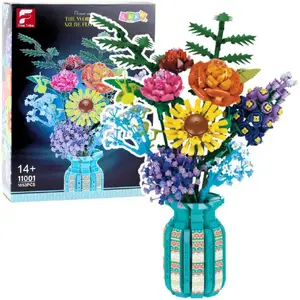 LEANToys Construction Building Blocks Flower Bouquet in Vase 1853 Pieces