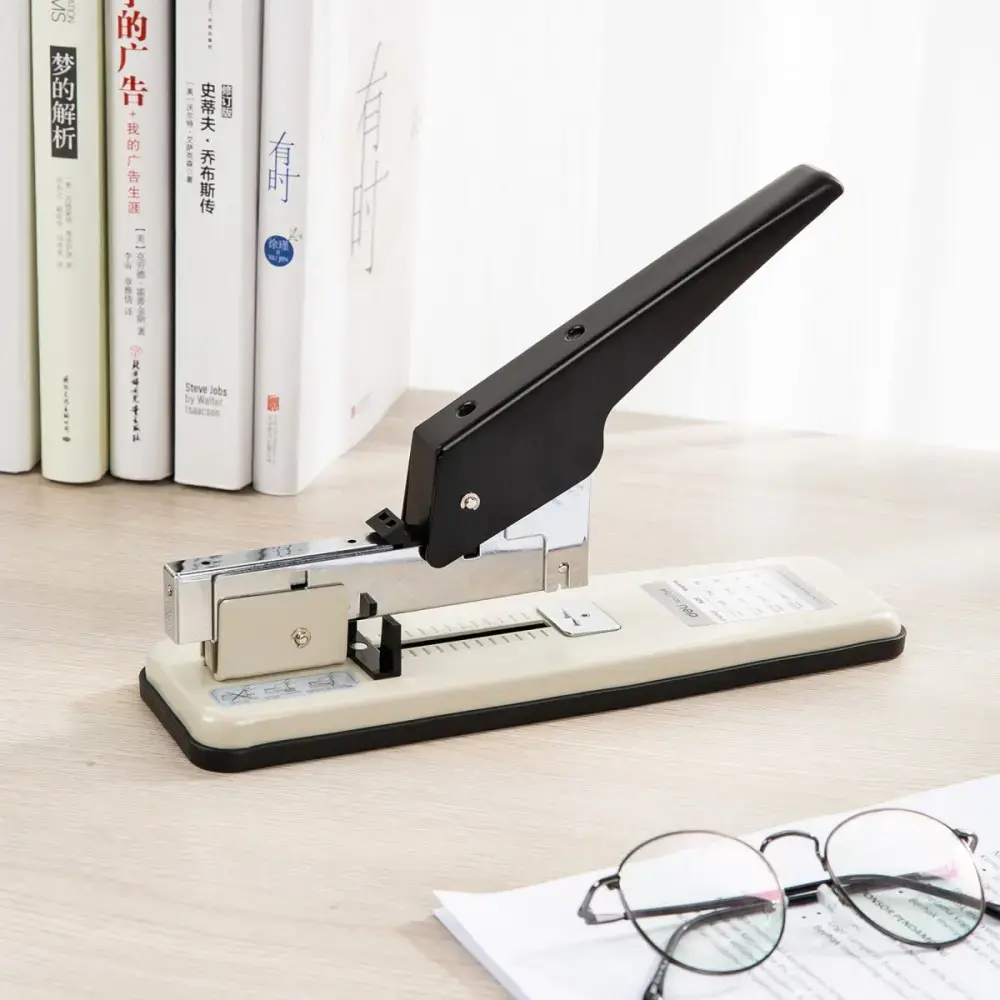 DELI E0394 Heavy Duty Stapler Photo 6