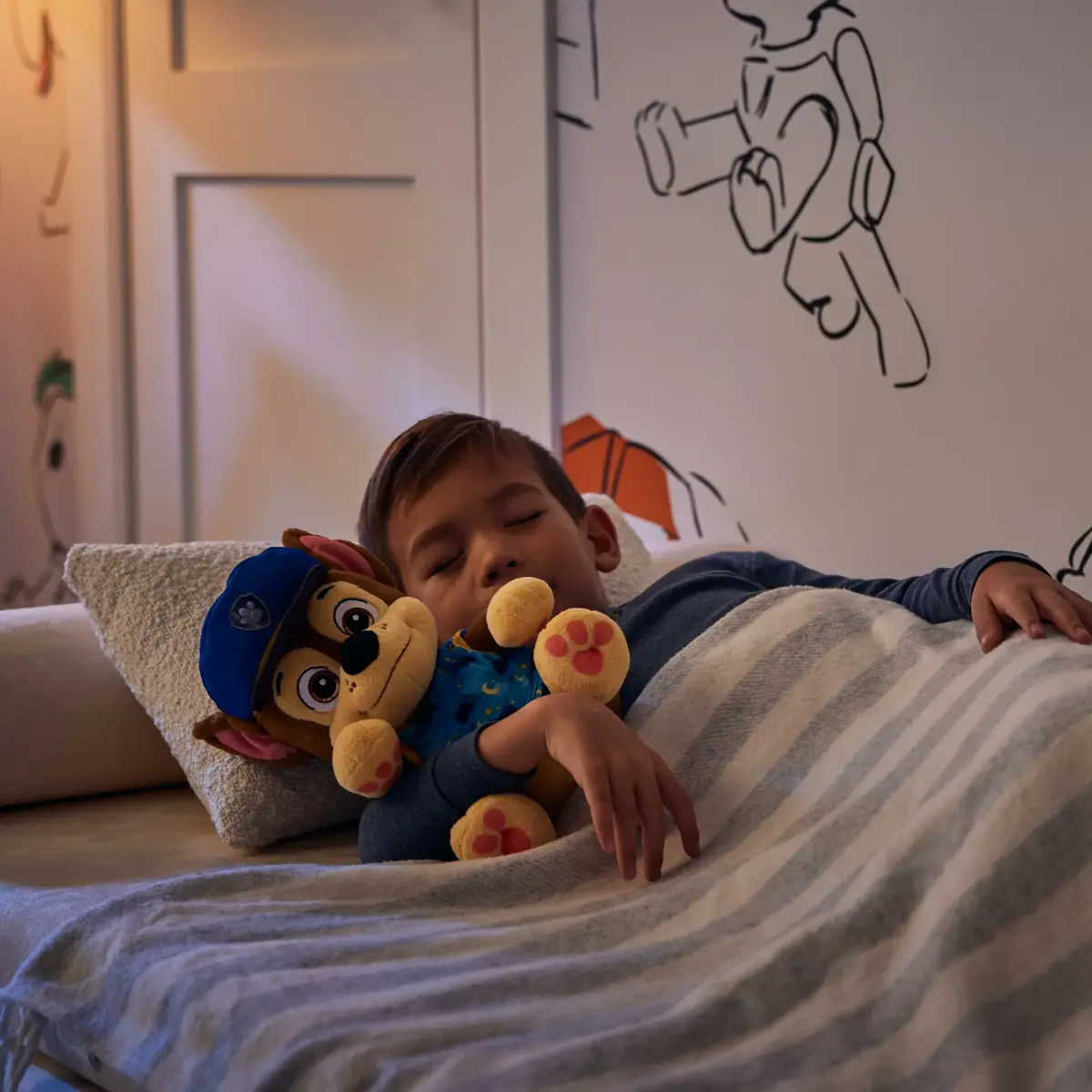 PAW Patrol PAW PLH Bedtime Plush Core Chase GML 6070316 Photo 9
