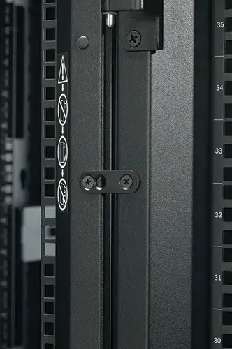 APC NetShelter SX 48U AR3157X610 Photo 10