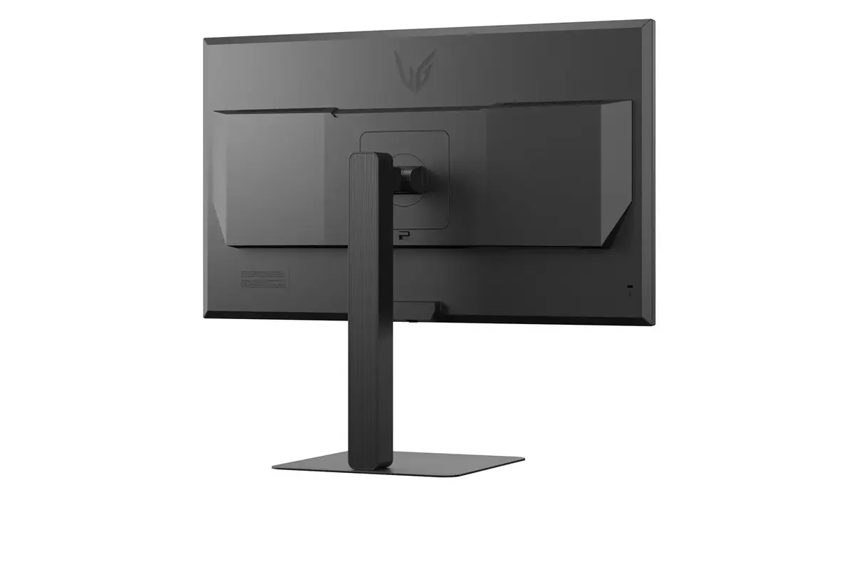 LG UltraGear 27G640A-B 27" QHD Monitor Photo 15