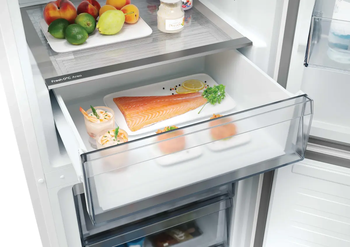 Candy Fresco CNCQ2T618CW Freestanding Refrigerator-Freezer Photo 7