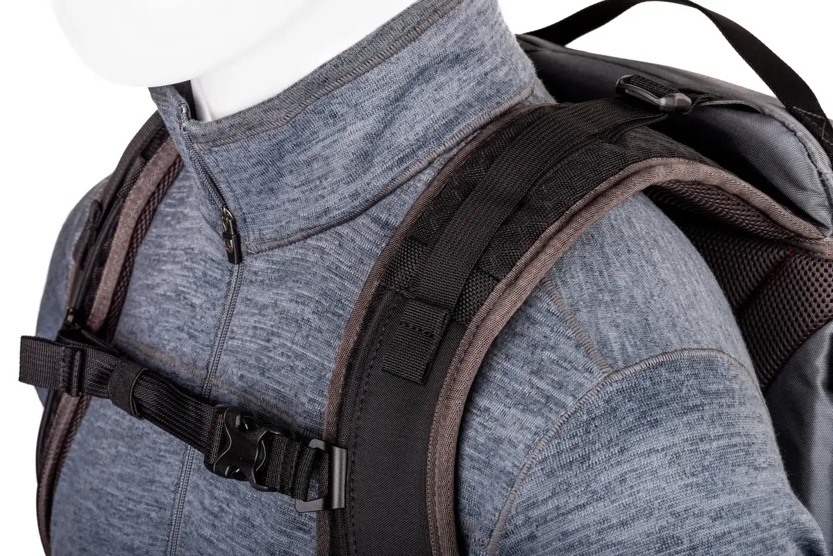 MindShift Gear PhotoCross 15 Camera Backpack Photo 16