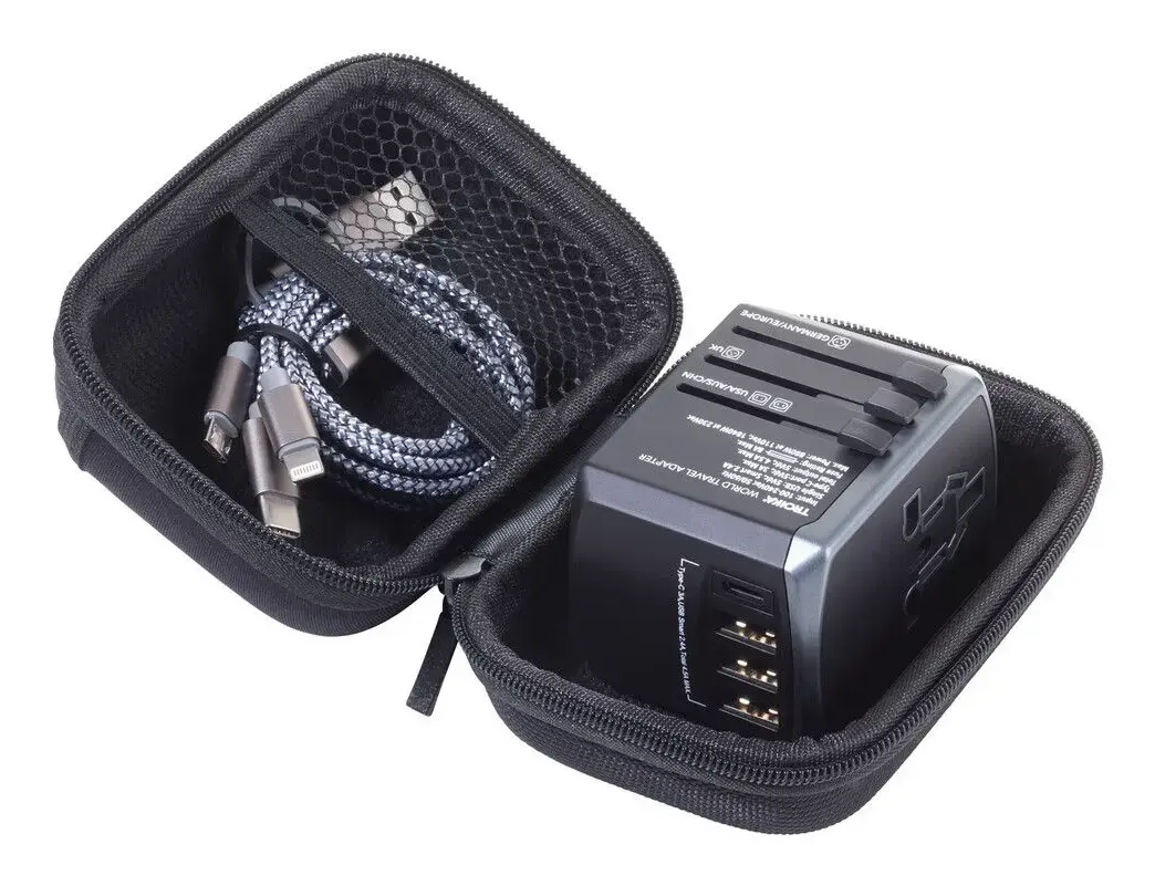 TROIKA World Travel Universal Power Adapter Photo 2