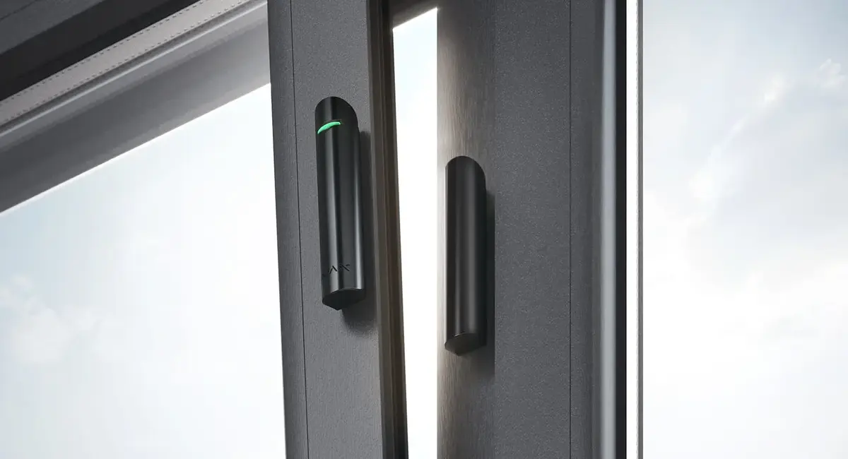 Беспроводной датчик Ajax DoorProtect Plus Photo 2