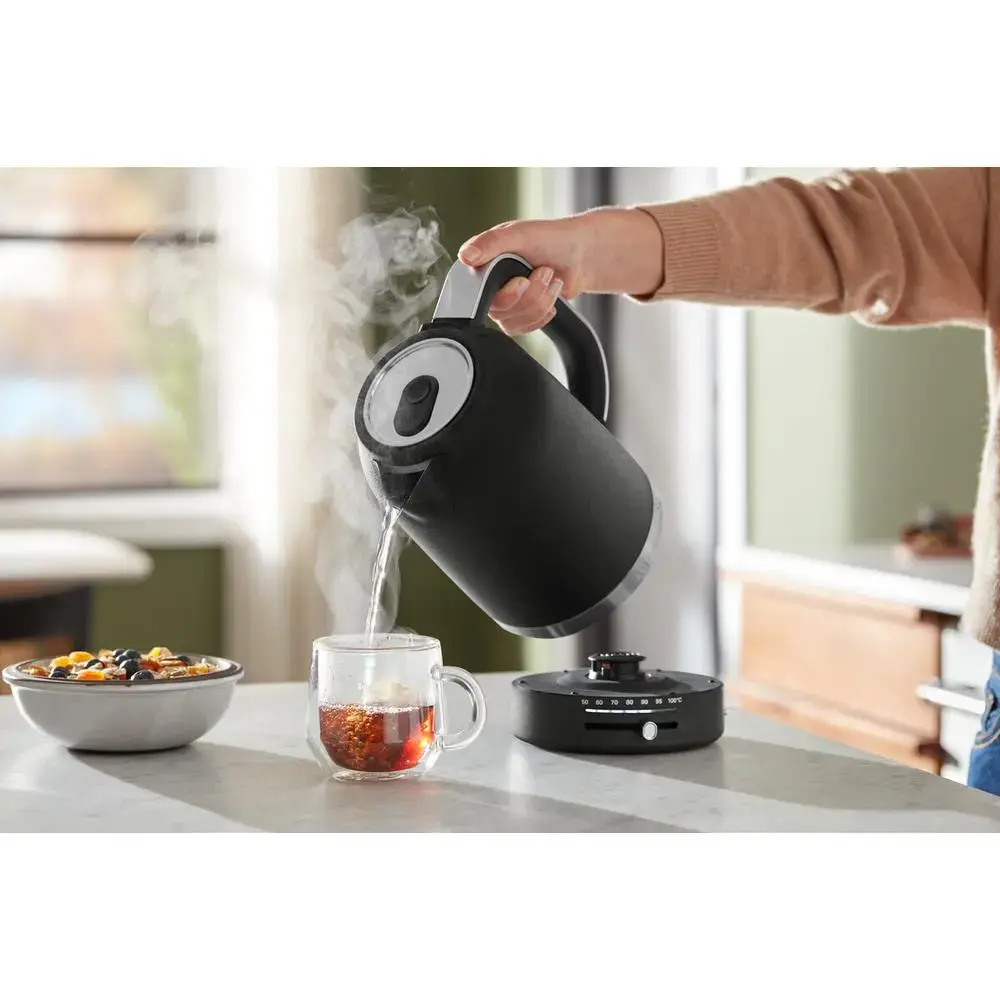 Электрический чайник KitchenAid 5KEK1701EBK Photo 4