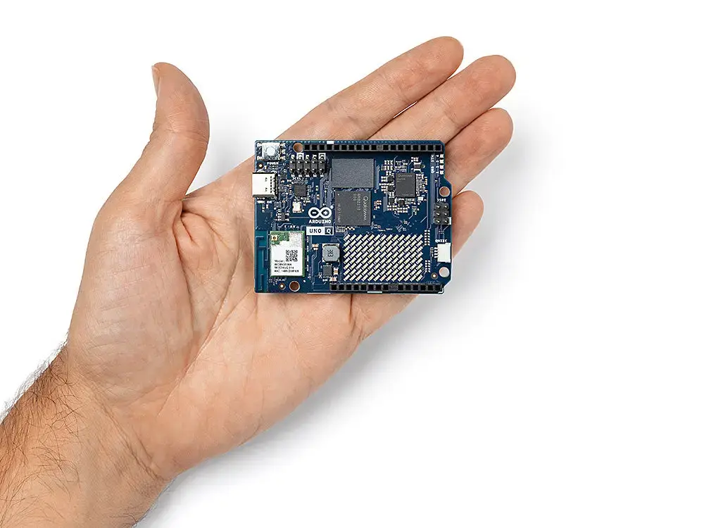 Arduino UNO Q Development Board with Qualcomm Dragonwing Photo 10