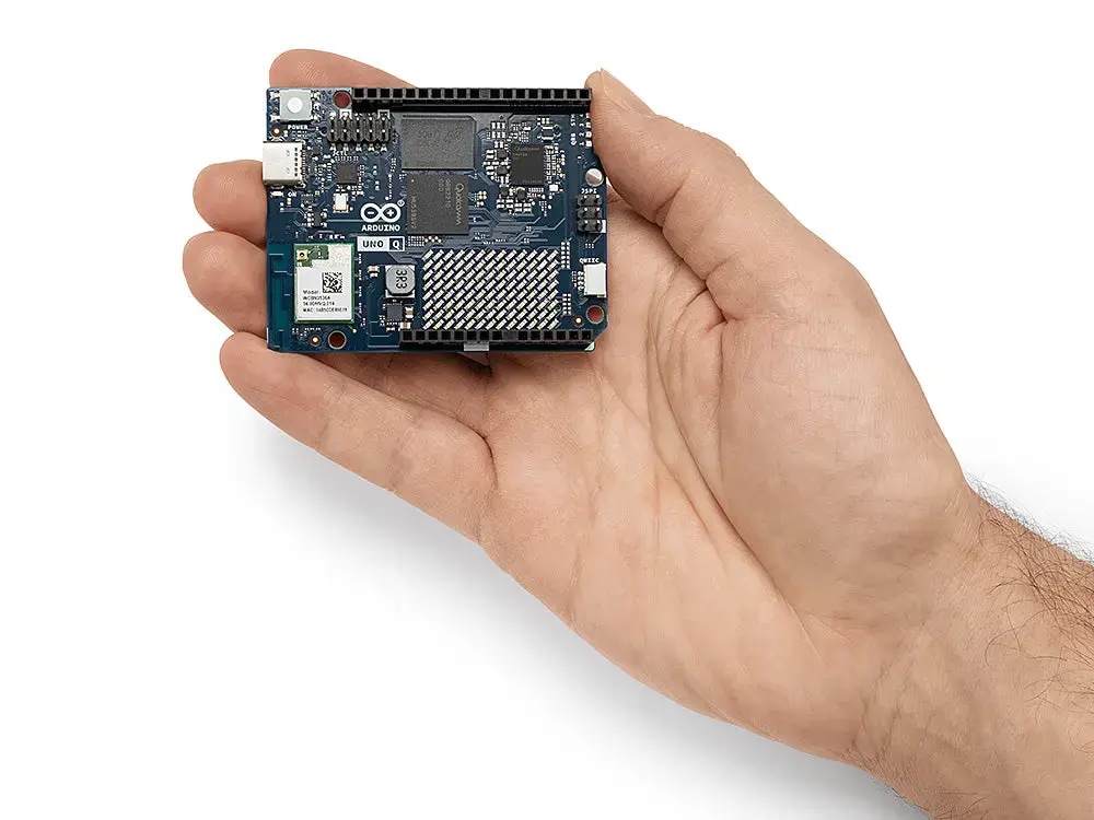 Arduino Uno Q Development Board | Qualcomm Processor Photo 7