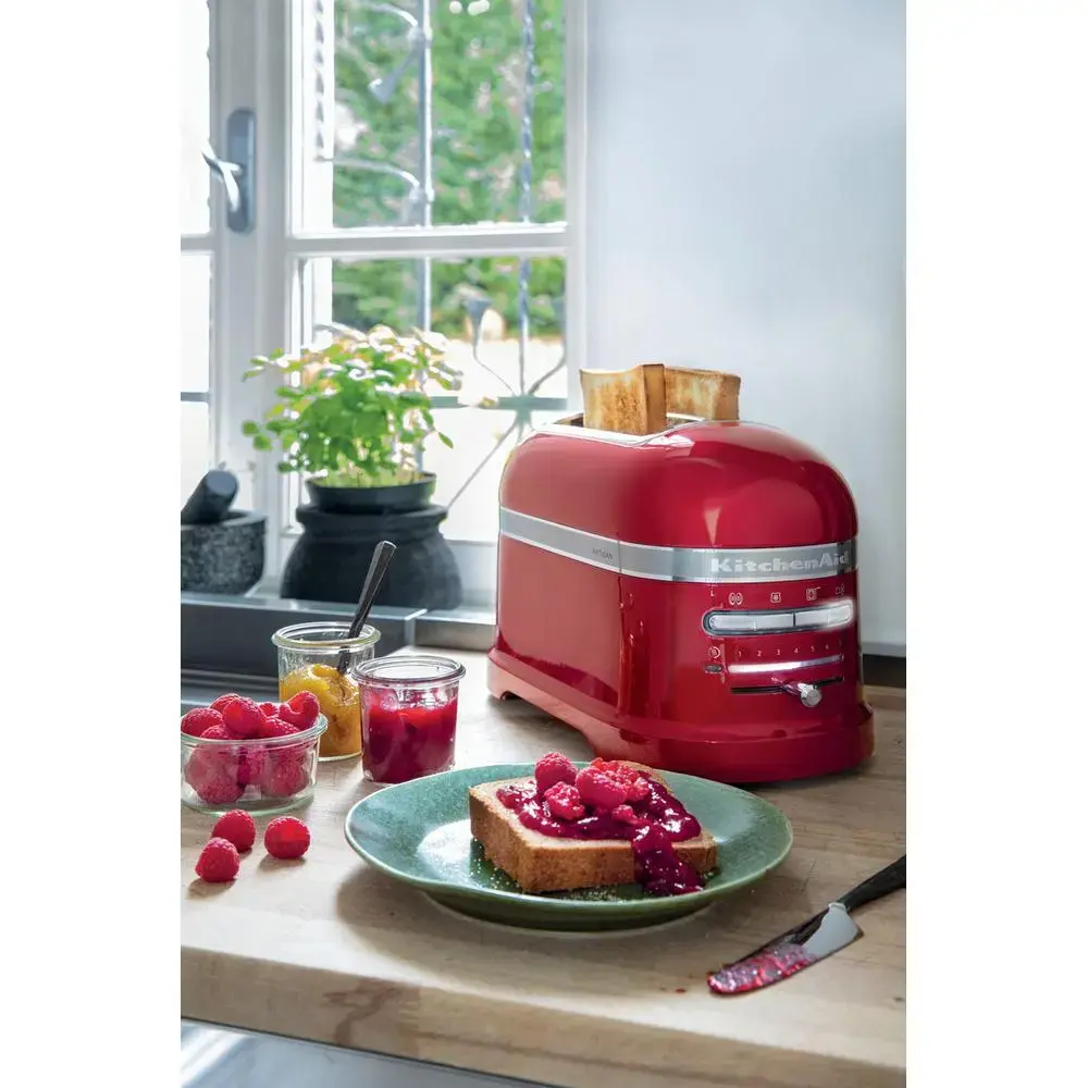 KitchenAid 5KMT2204ECA 2-Slice Toaster Photo 4