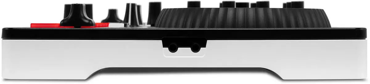Numark Party Mix MKIII DJ Controller Photo 4