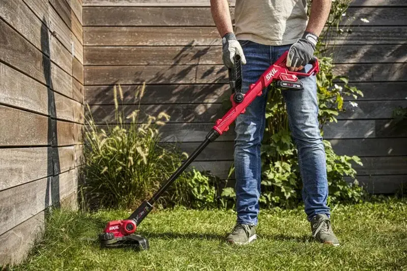 Skil_Red GT1E0231CA Cordless Grass Trimmer Photo 2