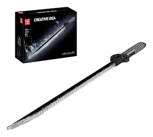 Mould King 10138 Balck Saber Life-Sized Replica Building Set | 885 Pcs