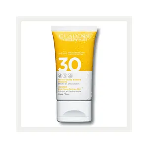 Clarins Invisible Sun Care Gel-To-Oil 30 Sauļošanās gels Seja 2 h Pieaugušajiem