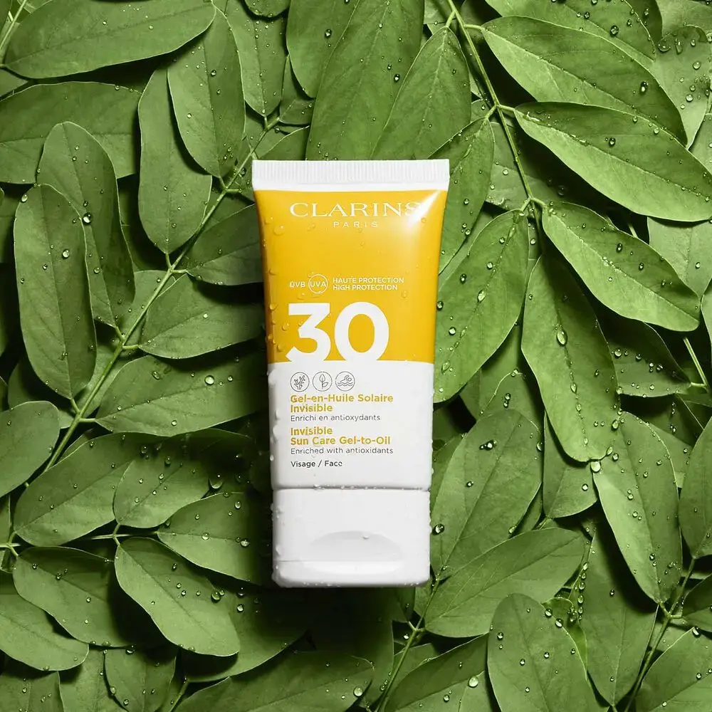 Clarins Invisible Sun Care Gel-To-Oil 30 80050634 Photo 4