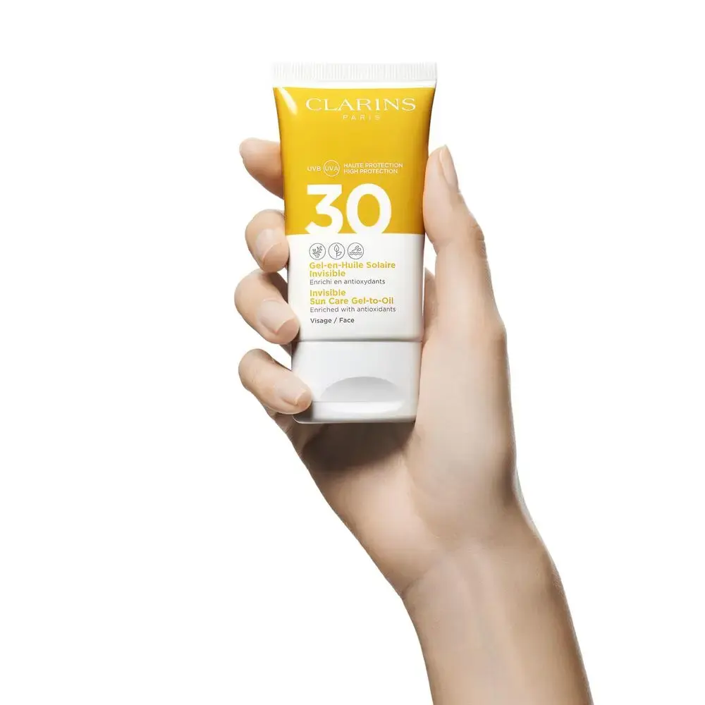 Clarins Invisible Sun Care Gel-To-Oil 30 80050634 Photo 5