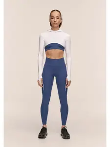 Женские тренировочные леггинсы Casall Performance Running Tights темно-синего цвета