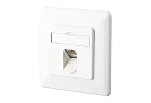 Розетка RJ-45 MetzConnect 130C371002-I Cat.6A E-DAT белая