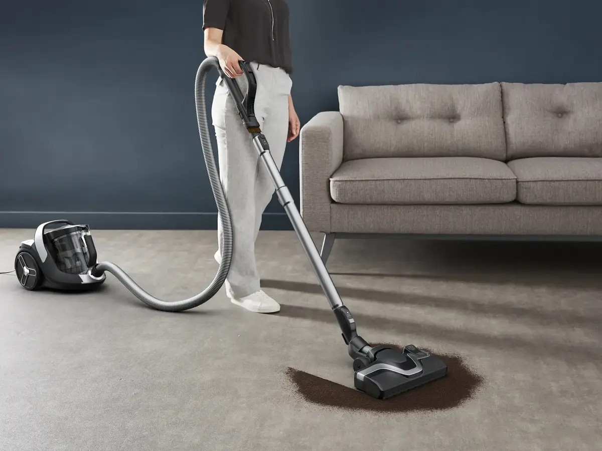 Rowenta Green Force RO7C66 Vacuum Cleaner Photo 3