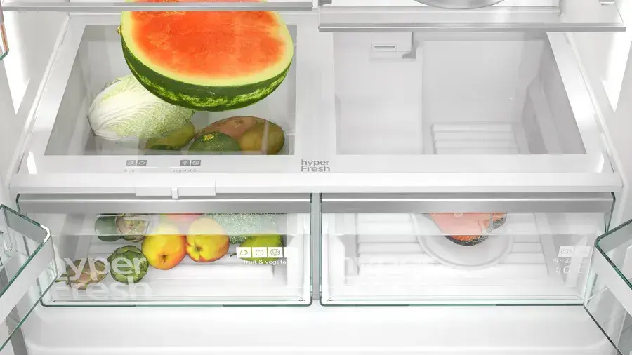 Siemens KF96DPPEA Side-by-Side Refrigerator Photo 6