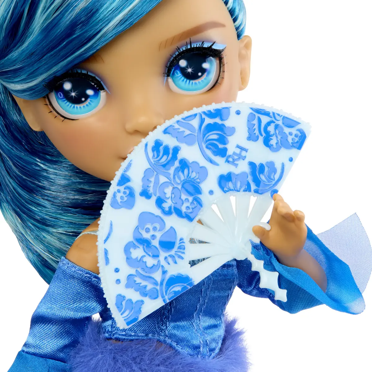 Rainbow High Pretty in Paris Skyler Bradshaw Doll Photo 7