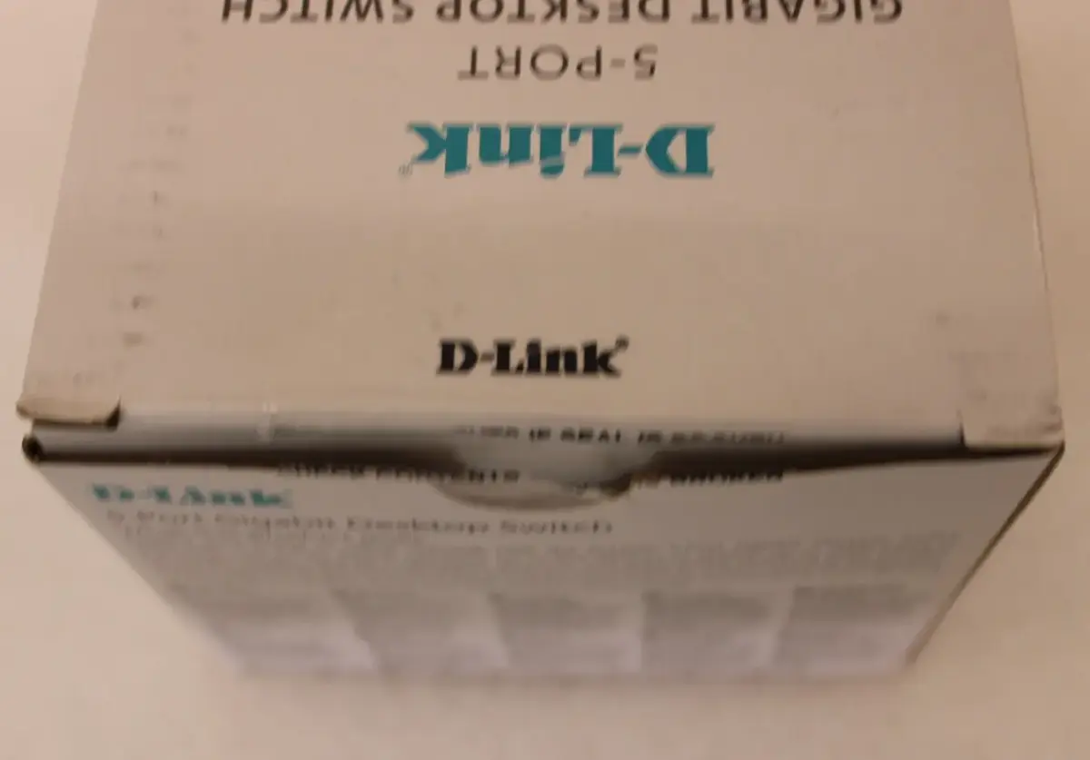 D-Link DGS-105/ESO 2000001431627 Photo 2