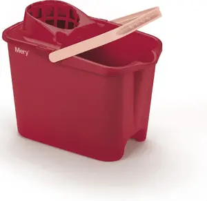 NPC Polska Mery Rectangular Bucket 14 L with Wringer Red