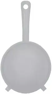 Staples Plastic Sieve 18 cm