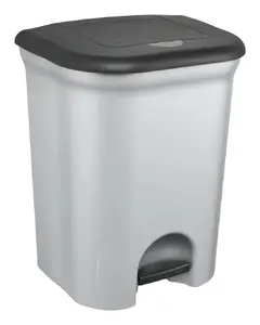 Прямоугольный мусорный контейнер Comfort Torge из полипропилена 22 л черный и серебристый
