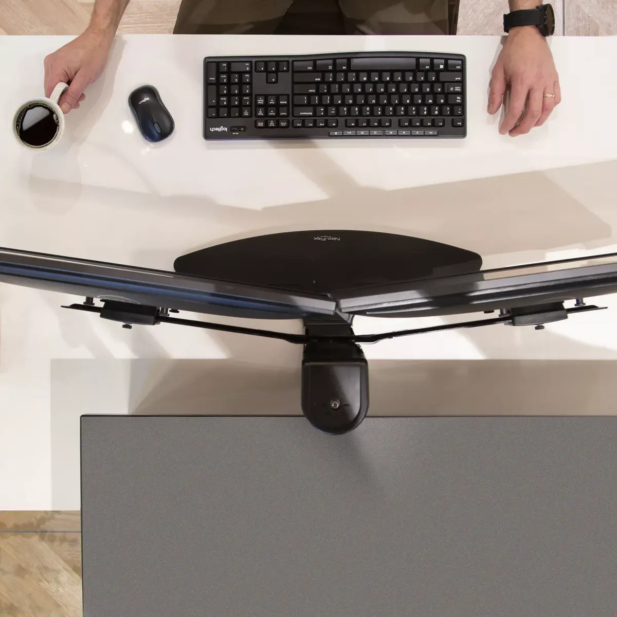Divu monitoru pacelšanas statīvs Ergotron Neo Flex Photo 3