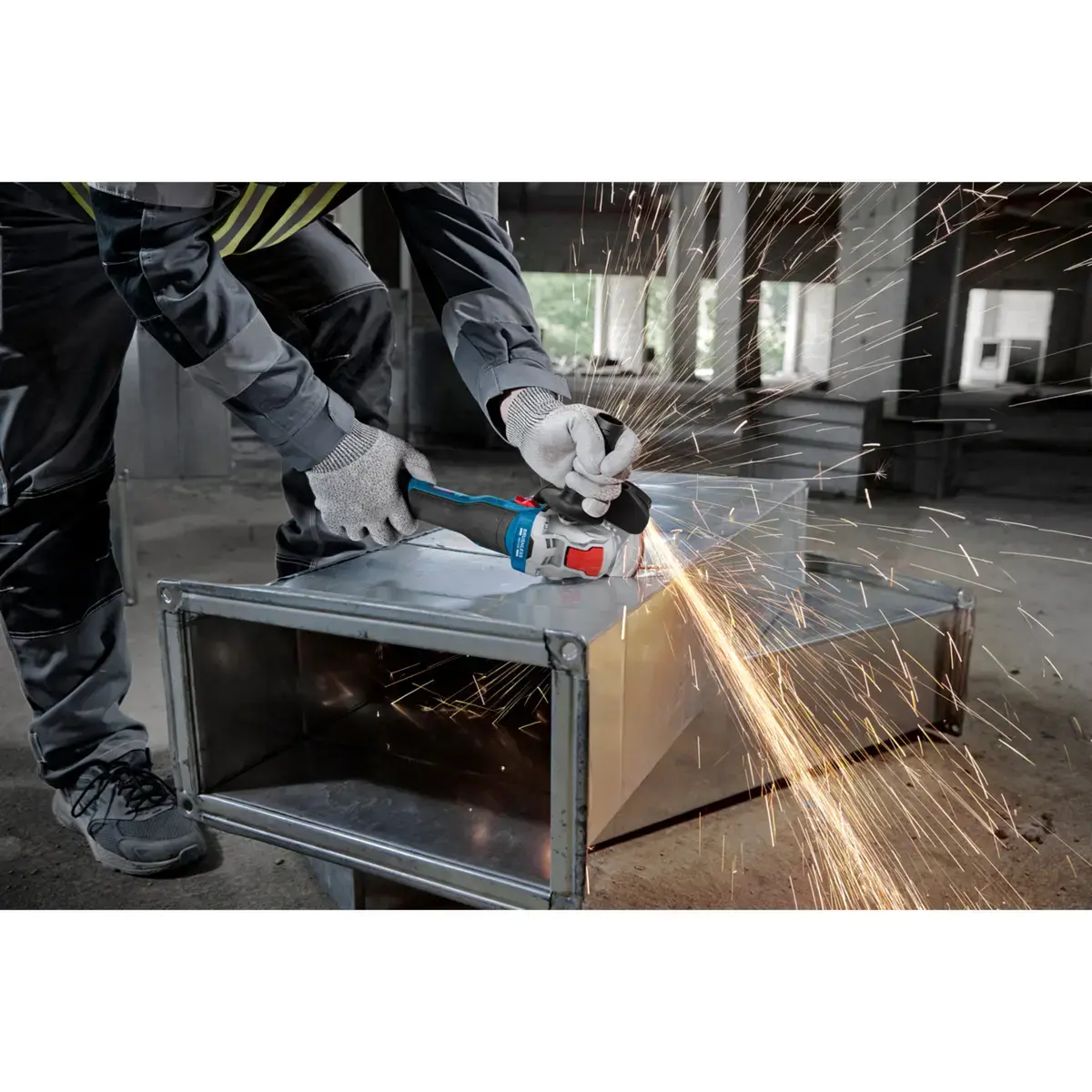 Угловая шлифмашина Bosch GWX 18V-8 Professional Photo 2