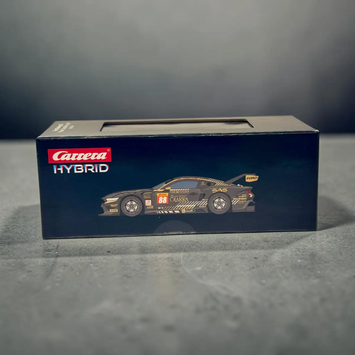 Carrera HYBRID Ford Mustang GT3 Spa 2 Slot Car Photo 2