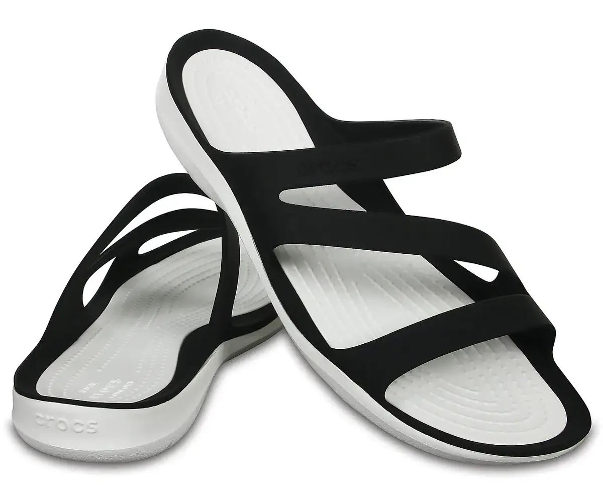 Женские сандалии Crocs Swiftwater Sandal W черно-белые Photo 3