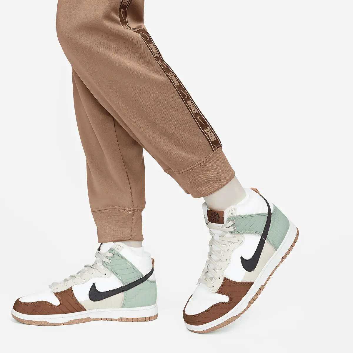 Nike DM4645-256 DM4645-256-M Photo 4